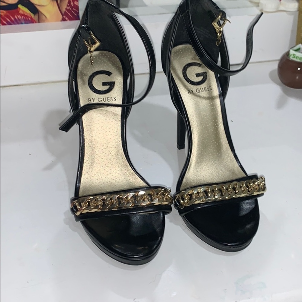 Guess Black no platform chain heels